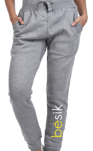 women bésik joggers